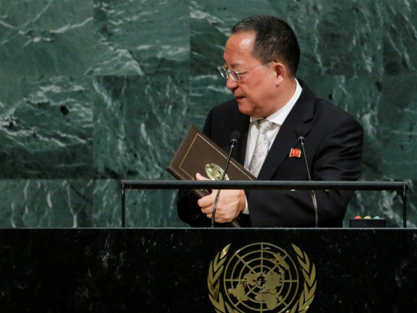 Външният министър на Северна Корея Ри Йонг-хо нападна американския президент