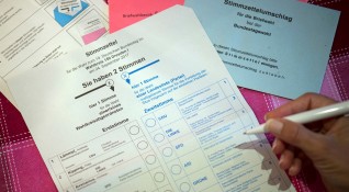 Германците избират днес нов парламент Изборите се провеждат по сложна