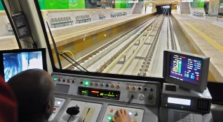 Влаковете по част от първата линия на метрото в София