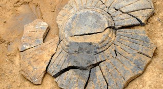 Археолози откриха в древен некропол край видинското село Балей за