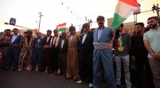 Към иракския премиер Хайдер ал Абади вчера бяха отправени призиви