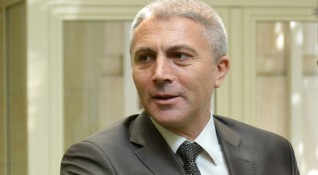 ДПС настоя от ГЕРБ да поискат оставката на депутата си