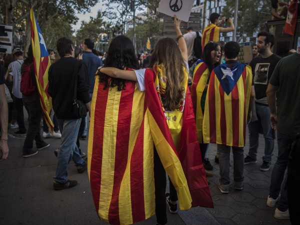 Испанското правителство отхвърли каквото и да било посредничество в кризата