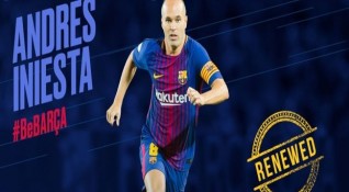 Капитанът на Барселона Андрес Иниеста се разбра да поднови договора