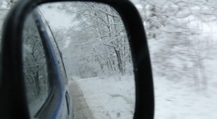 Западна Сърбия е затрупана от снежна покривка на места достигаща