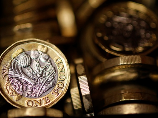 Старата монета от една британска лира ще изчезне от портмонетата
