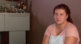 Една майка отново търси истината за смъртта на своето бебе