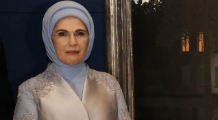 Първата дама на Турция Емине Ердоган откри свой профил в