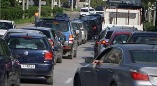 Българите карат най старите коли в Европа показват данни на Европейската