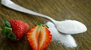 Захарта е считана за вредна особено в големи количества Тя