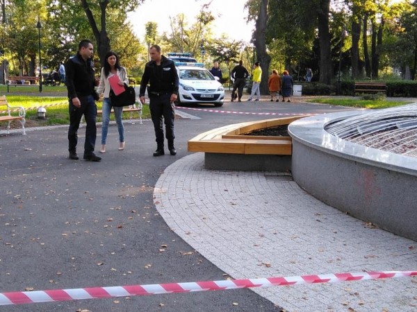 Полиция отцепи фонтана в Морската градина на Бургас, след като