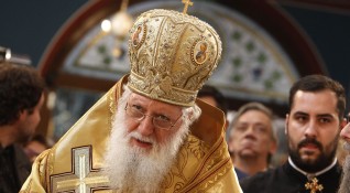 Българският патриарх и Софийски митрополит Неофит навършва днес 72 години