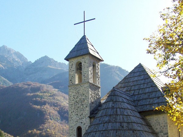 В етническата и религиозна пъстрота на региона на Балканите хората