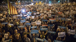 В Барселона се проведе митинг в подкрепа на задържаните ръководители
