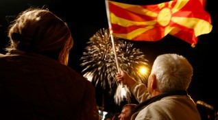 Ако Македония иска да стане нормална държава не е достатъчно