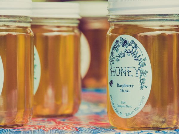 Медът е, може би, един от най-полезните натурални продукти. Той