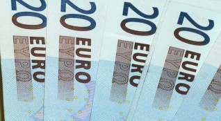 Еврозоната одобри отпускането на 800 милиона евро в рамките на