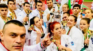 Националите на Българската карате киокушин федерация БККФ спечелиха впечатляващите 13